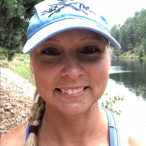 Meet your Posher, Heidi - Picture 1 of 1